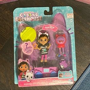 NWT Gabby’s DollHouse Kitty karaoke Dreamworks Animation Figure Set